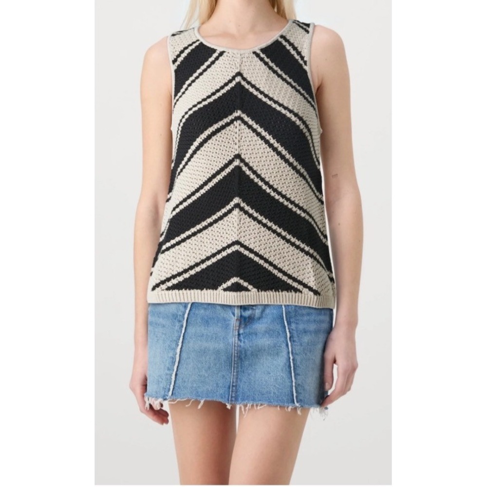 GAP Crochet Sweater Tank Top Chevron Tan Black S Coastal Boho